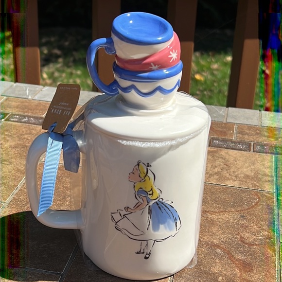 New Rae Dunn MAD TEA PARTY  ALICE in Wonderland Mug with Topper - Picture 4 of 7